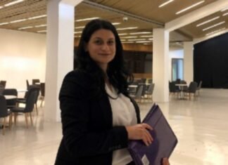 Prokurorja e SPAK-ut Manjola Kajana mbron banalisht Ilir Metën dhe Sali Berishën: Nuk kam krijuar bindje se kanë vjedhur