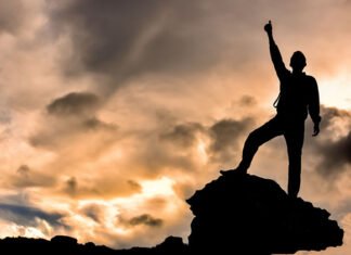 Beso në diçka të lartë, mund të jetë Zoti, mirësia apo paqja shpirtërore, këtë e zgjedh vetëm ti