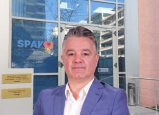 Sheiku Enno Bozdo nën hetim nga SPAK? 26 pasuri në emër të babait, korrupsion dhe pastrim parash