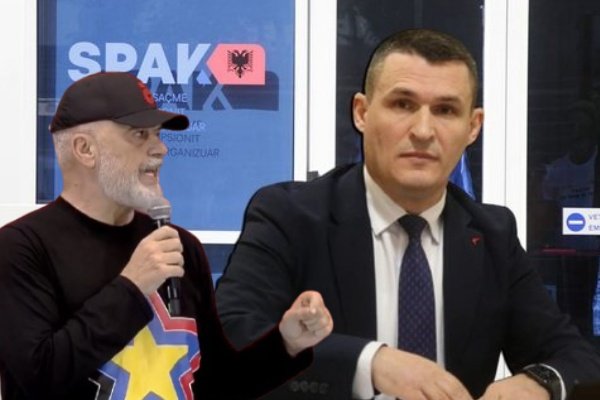 1744906972xcollage-642