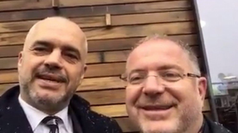 rama-batonin-e-duan-shqiptar-euml-t-e-shqip-euml-ris-euml-por-jo-ata-t-euml-kosov-euml-s-video_hd-780x439