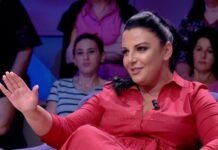 6500 SMS, tendera milionash, jahte dhe apartamente – USB-ja sekrete që mund të vendosë fatin e Belinda Ballukut