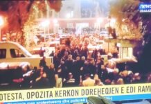 Me 300 vetë nuk rrëzohet qeveria!