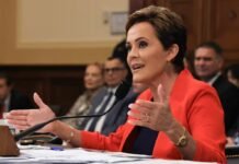 Gjykata: Mbyllja e “Zërit të Amerikës” e paligjshme, urdhërohet rikthimi i 1,000 punonjësve